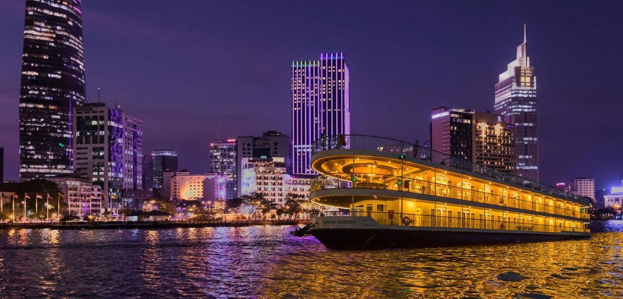 J&K Hotel Ho Chi Minh City Exterior photo